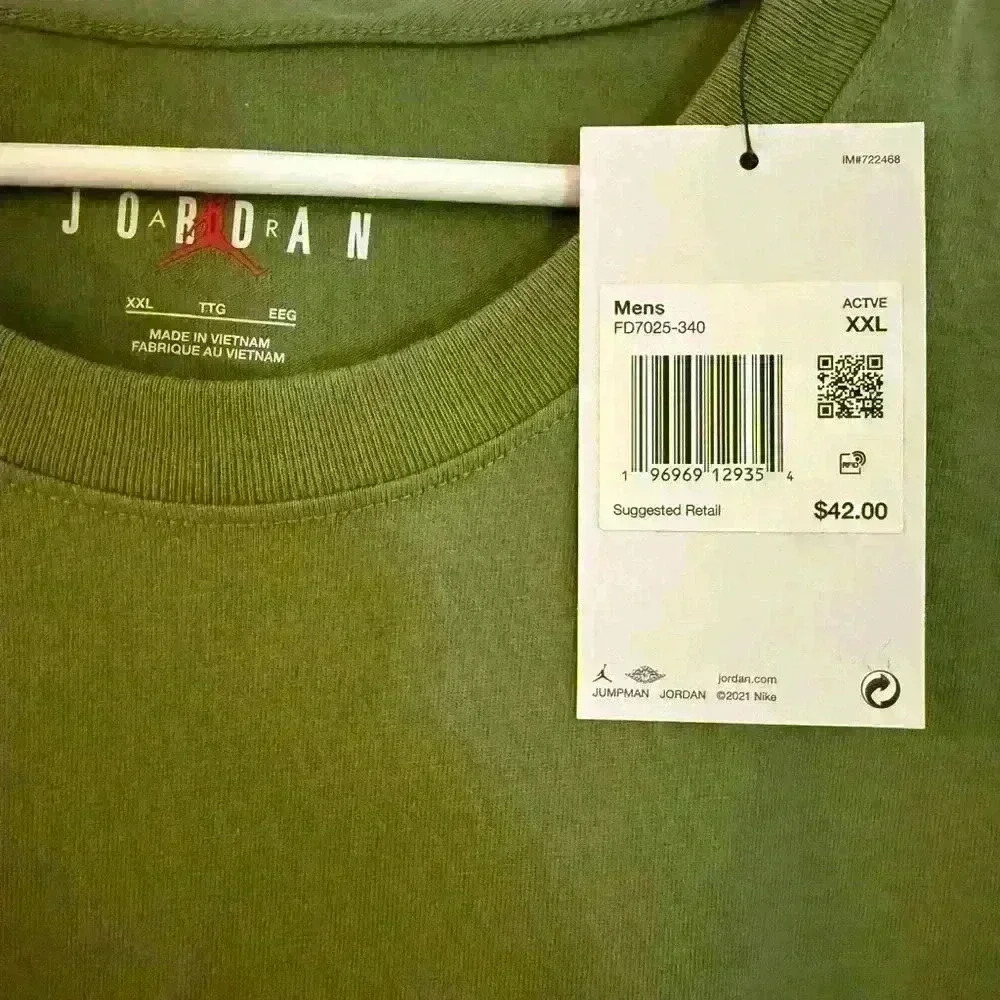 Jordan Brand Air Jordan Green Tee Shirt - Picture 3 of 4